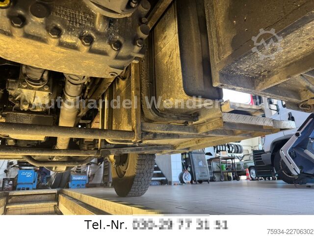 Drugo MERCEDES-BENZ 1124AF 4x4 Autm TLF 16/25 firefighter Tank 2340l