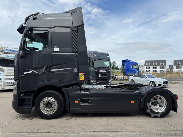واحد کشنده استاندارد RENAULT T HIGH 520 H * ALCOA * STANDKLIMA * ACC 2 TANK