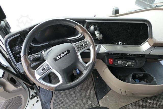 Standardni tegljač DAF XG+ 480 FT 4x2, Retarder, AC , Alu-Felgen, Navi