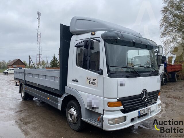 Причіп-платформа Mercedes-Benz 815