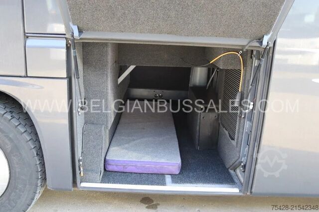 Bus pariwisata VDL Bova Futura FHD-2/139-440/Full option/Liftbus/ ...