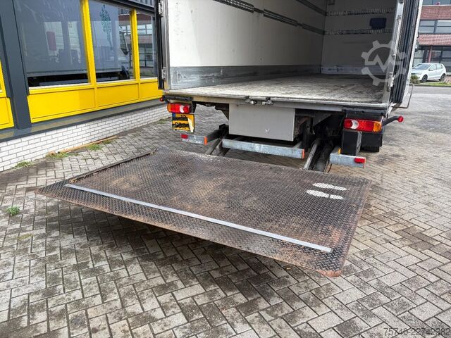 Koffer DAF LF 55.250 + lift + euro 5