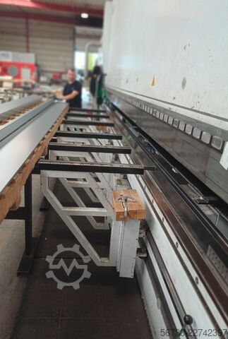 Hydr. afkantpers EHT VarioPress 8000 x 300 to