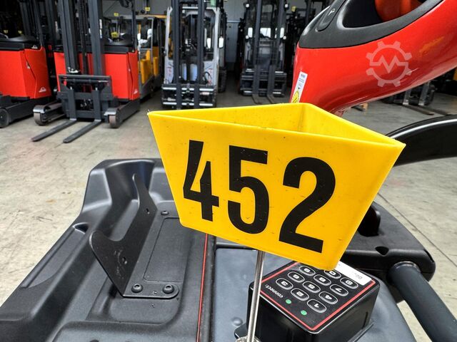Servis urađen 2019. godine + UVV do 09/20, 2.384 radnih sati Linde T 20AP