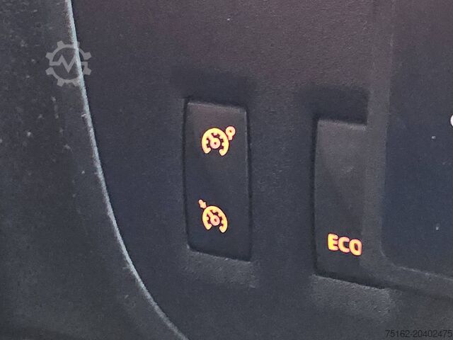 Kombi s vysokou střechou RENAULT MASTER 2.3 DCI 130 DC L2H2