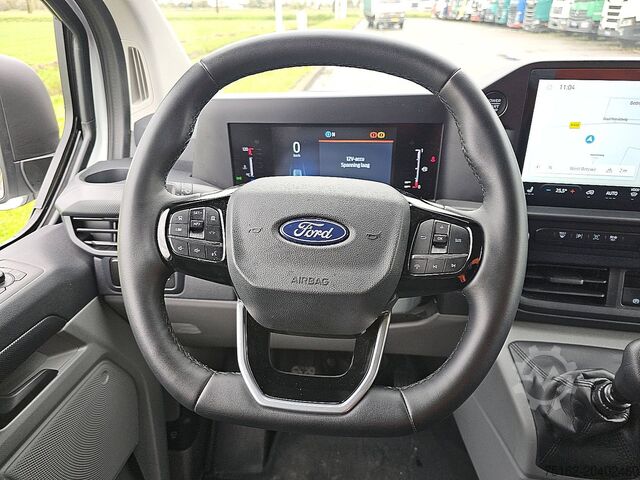 Kombi s vysokou střechou FORD TRANSIT CUSTOM 2.0 L2H1 Navi Euro6 AC!