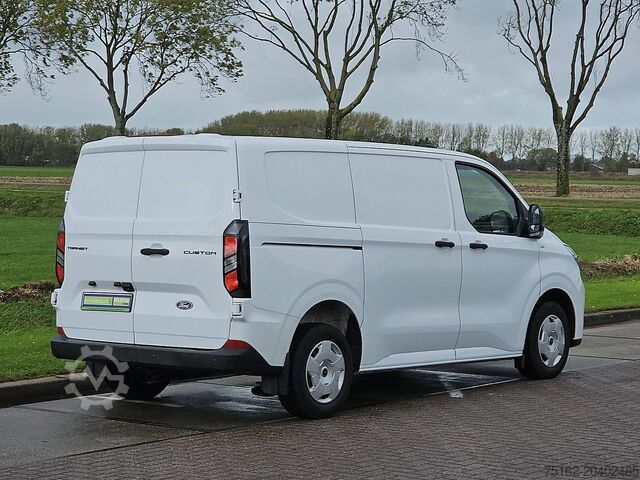 Karavan s visokim krovom FORD TRANSIT CUSTOM 2.0 L1H1 Navi Euro6 AC!