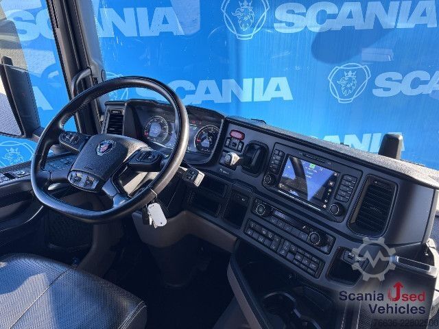 Tractor estándar Scania R 460 A4x2NA DIFF-L RETARDER P-AIRCO PTO ALCOA