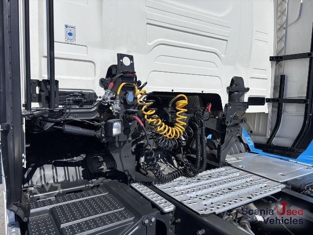 Tractor estándar Scania R 460 A4x2NA S2 DIFF-L P-AIRCO RETARDER VECTO 3