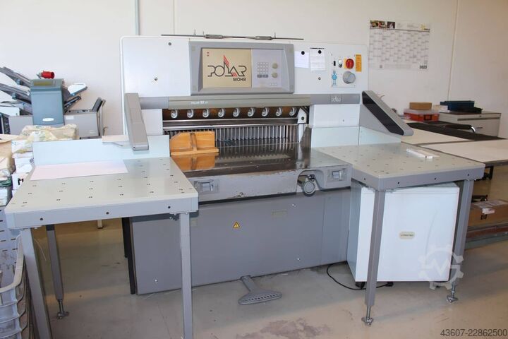 Macchina da taglio Polar 92 XT