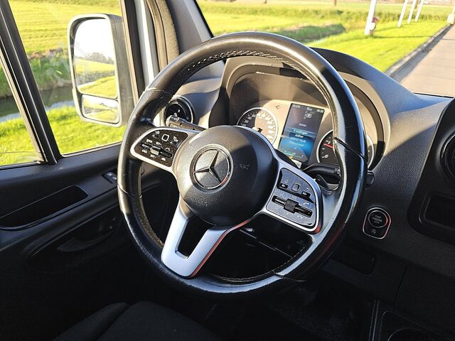 Kombi med högt tak MERCEDES-BENZ SPRINTER 315 L3H2 Mbux Automaat!