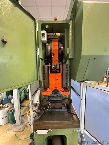 Ekscentrična stiskalnica Presse Ross 40V-4