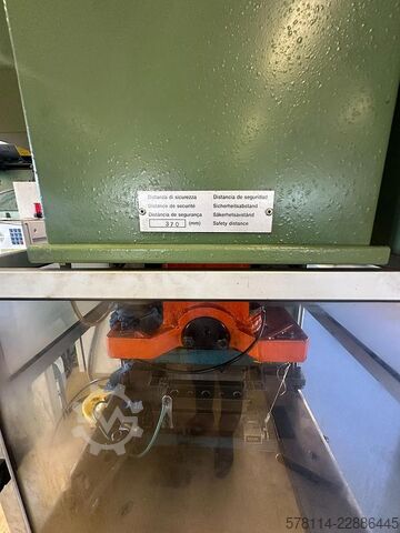 Ekscentrična stiskalnica Presse Ross 40V-4