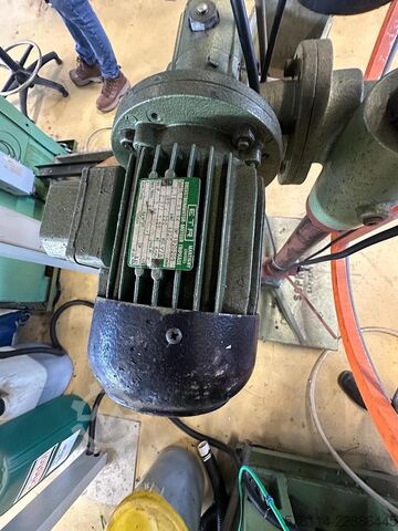 Ekscentrična stiskalnica Presse Ross 40V-4