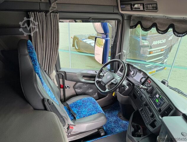 Стандартний тягач SCANIA R450 LOW ROOF RETARDER FULL AIR RETARDER TOP CON