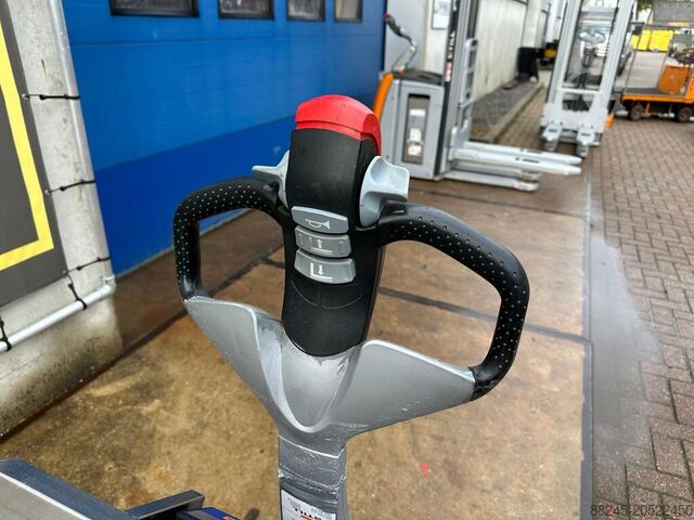 Transpalette électrique Still EXU 16 année 2019 avec système de pesée STILL EXU 16