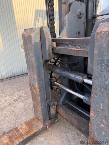  Kalmar DCE 160-12