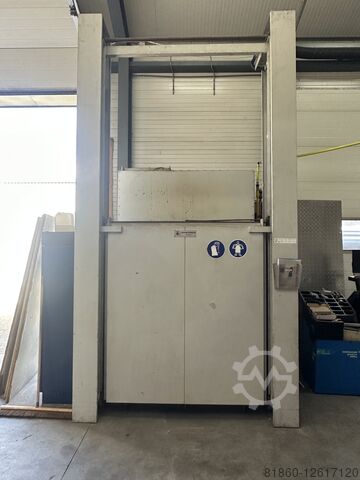 Pyrolysis paint stripping oven 