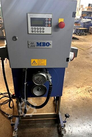 Máquina de dobragem de bolsos + unidade de dobragem por lâmina MBO T800.1/642/R + MBO Schwertfalzwerk