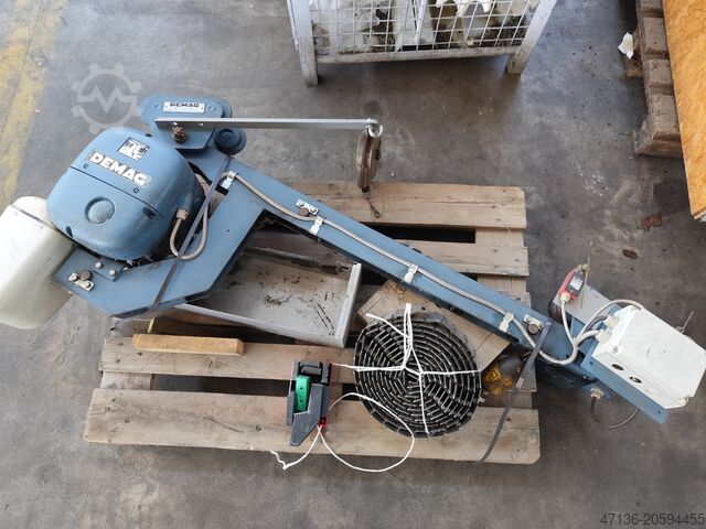 Полуавтоматичен уред за депалетизиране на нови стъклени бутилки BEYER / KETTNER BEYER / KETTNER