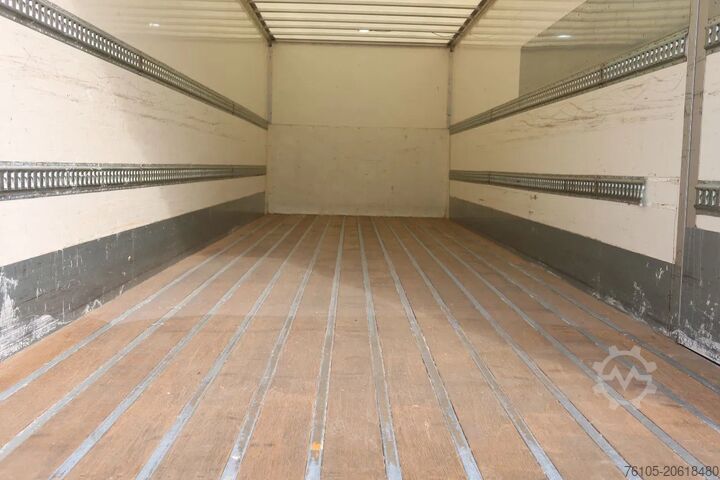 Kofer DAF CF 290 FA Bak + klep Dhollandia 2000 KG