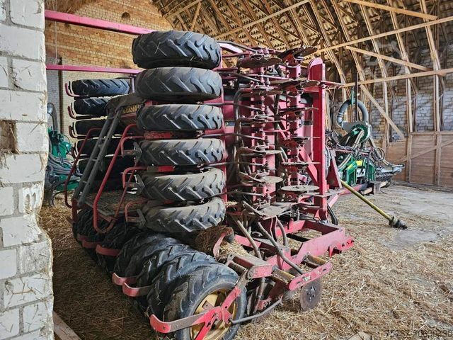 Alat penabur benih Väderstad RD 600 P Drille