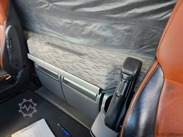 Standard tractor unit DAF XF 510 SSC auf 620 PS optimiert, Nebenabtrieb