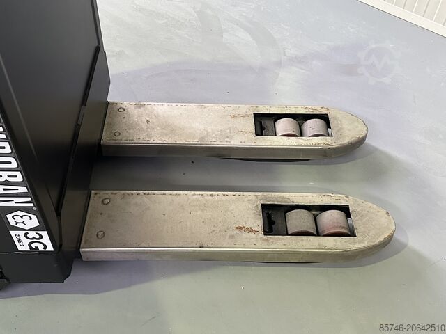 LWE 250 - Atex Pyroban EX 3G / जोन 2 !! नई बैटरी !! BT LWE 250 - Atex Pyroban EX 3G / Zone 2 !! NEW battery !!