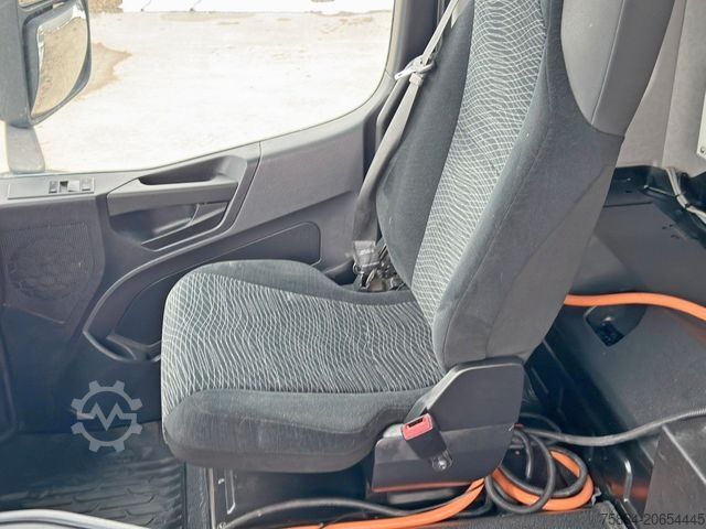 Betona sūknēšanas kravas automašīna MERCEDES-BENZ AROCS 3743 * Betonpumpe + FUNK * 8x4 * TOP