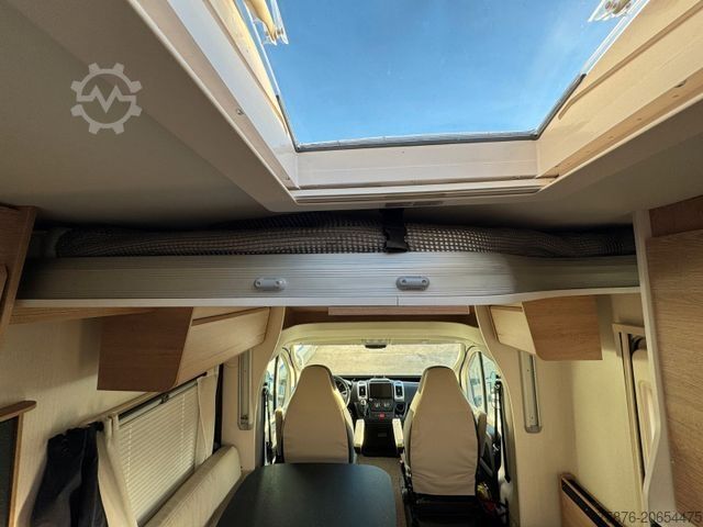 Полуинтегриран кемпер MOOVEO TEI-70EBH