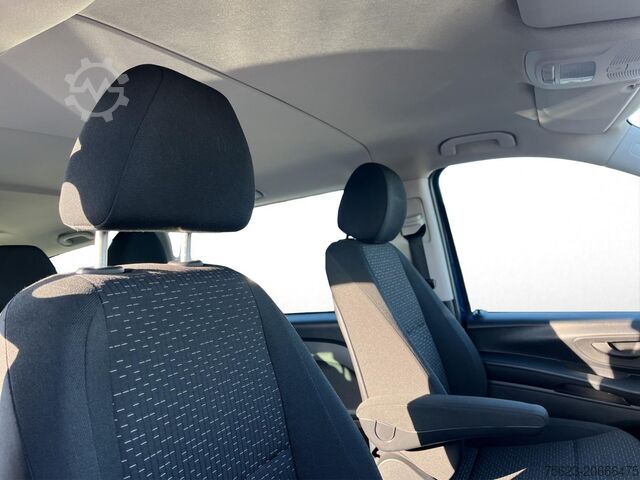Minibús Mercedes-Benz Vito 114 CDI Tourer PRO Klima Sitzh. Kamera
