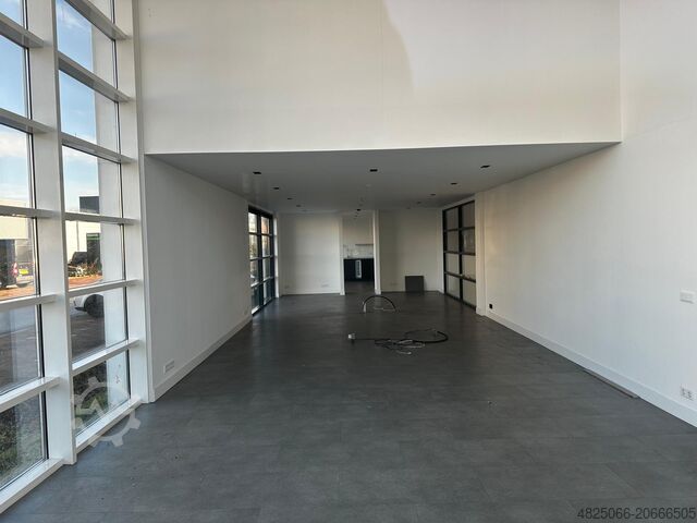 Uzņēmuma ēka (20 x 25 x 6,5 m) Resteel  