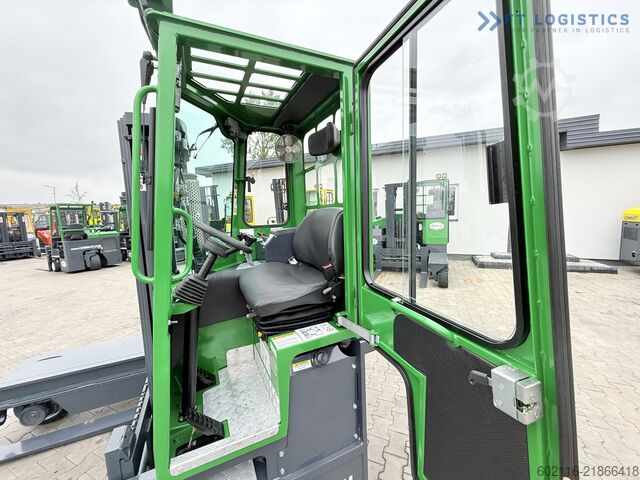 Xe nâng bốn hướng Combilift C3000 DIESEL TRIPLEX 4900 POSITIONER