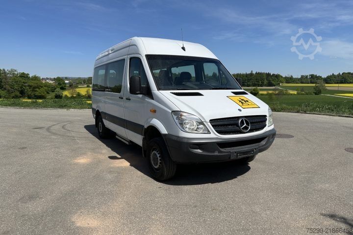商用車両 Mercedes-Benz 315 CDI 4x4 20 Plätze / Swiss-Vehicle