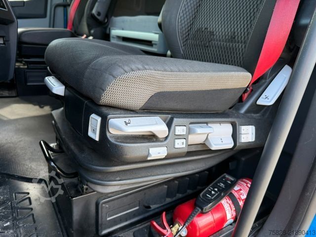 Camión plataforma con toldo RENAULT T480 High / Retarder / Bycool / Anhänger vorhand