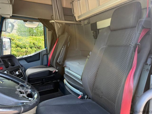 Camión plataforma con toldo RENAULT T480 High / Retarder / Bycool / Anhänger vorhand