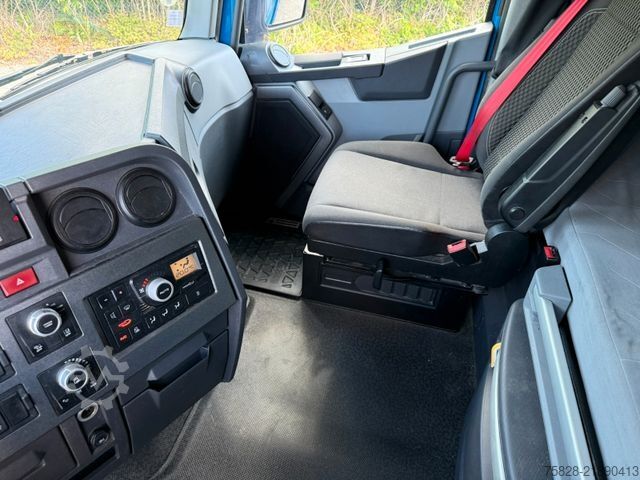 Camión plataforma con toldo RENAULT T480 High / Retarder / Bycool / Anhänger vorhand