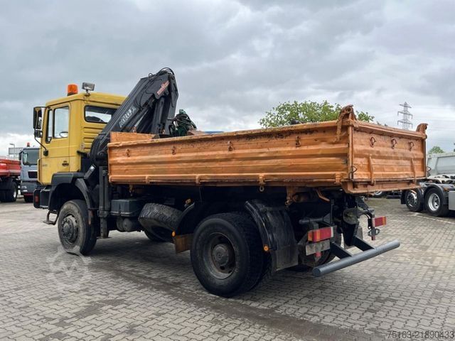 Damperli kamyon MAN F2000 19.343 FAK 2-Achs Allradkipper Kran