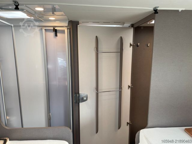 Autocaravana semi-integrada ETRUSCO T 7.3 SF | Solar |4 Schlafplätze | Type X