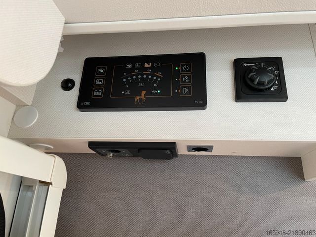 Autocaravana semi-integrada ETRUSCO T 7.3 SF | Solar |4 Schlafplätze | Type X