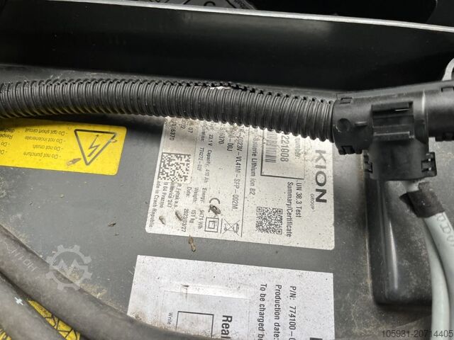 Chariot élévateur à fourche Linde D12HPSP