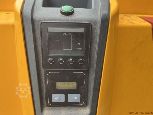 Gerbeur à pied Jungheinrich EJG112