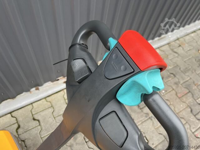 Chariot élévateur à basse altitude Jungheinrich EJEM13