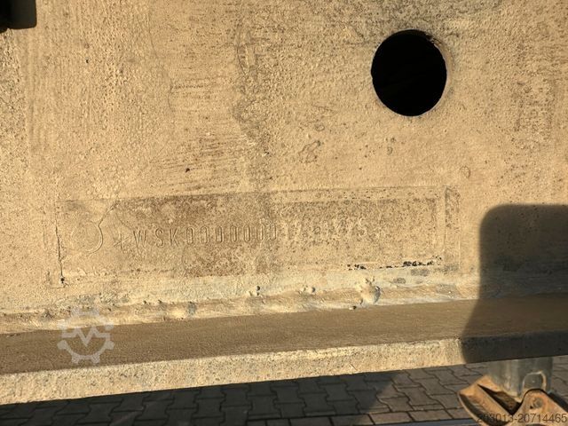 Trosmjerni kiperski prikolica SCHMITZ CARGOBULL Gotha ZKD 18 Tandem Kipper Anhänger 2 Achse