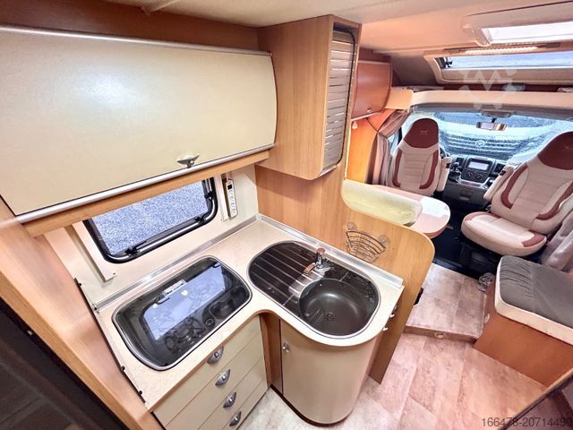 Caravana semiintegrada BÜRSTNER Nexxo T 728 *Einzelbetten-Sat-Solar*