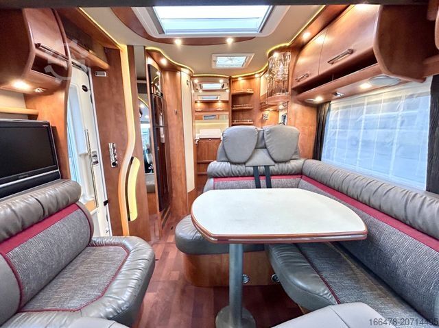 Camper integrado CARTHAGO Chic C-Line I 4.9 *Einzelbetten-Hubbett*