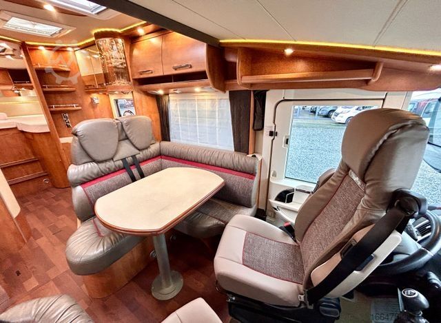 Camper integrado CARTHAGO Chic C-Line I 4.9 *Einzelbetten-Hubbett*