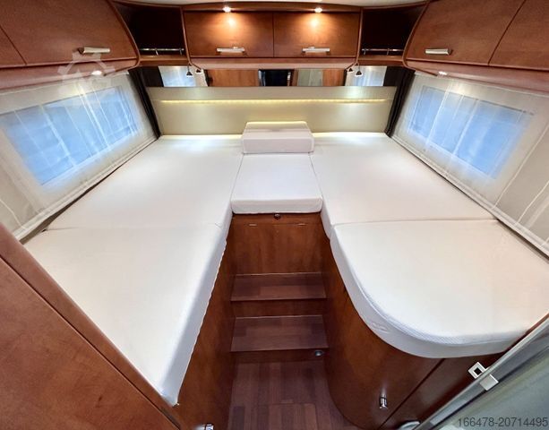 Camper integrado CARTHAGO Chic C-Line I 4.9 *Einzelbetten-Hubbett*