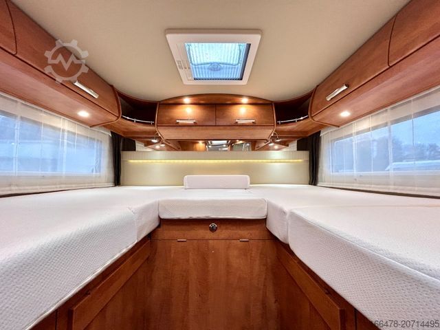 Camper integrado CARTHAGO Chic C-Line I 4.9 *Einzelbetten-Hubbett*
