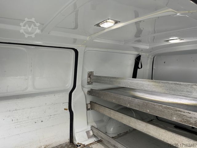 Jääkaappikorinen pakettiauto VOLKSWAGEN T6 LR Automatik Klima Bäckereifahrzeug